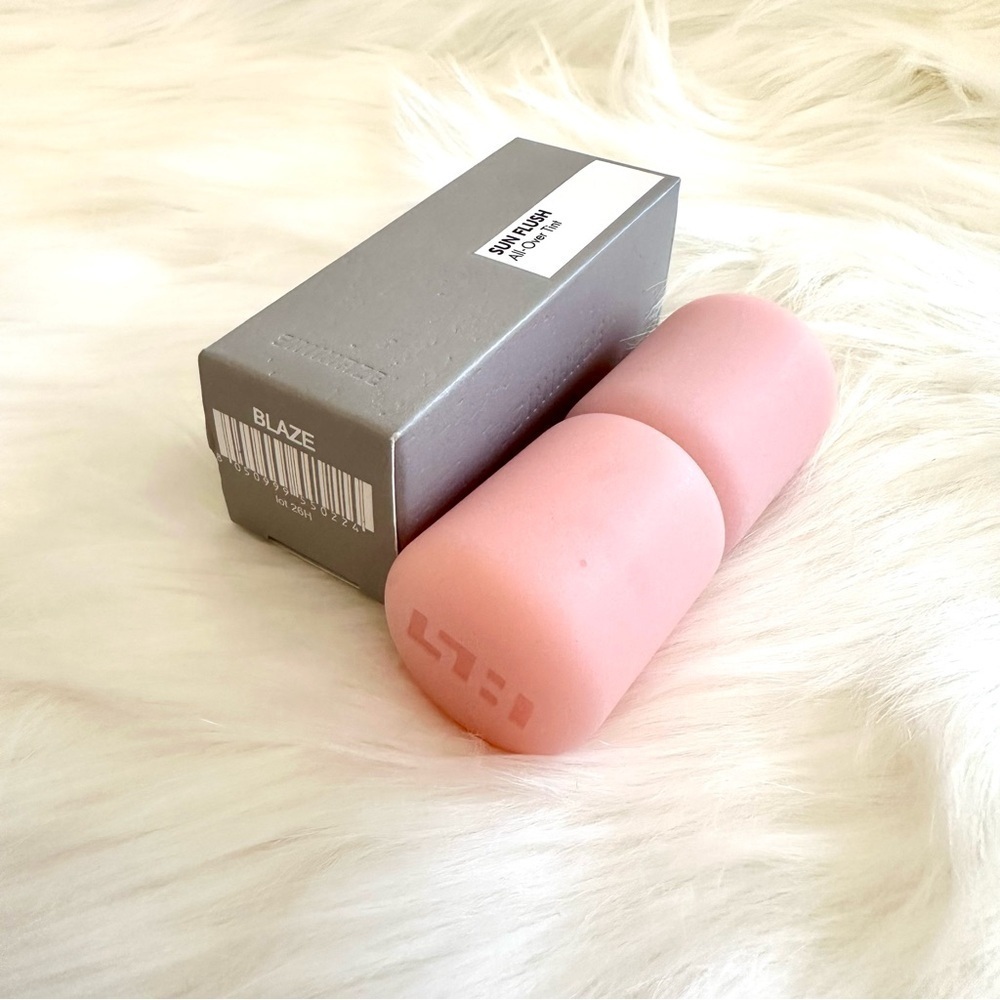 BNIB SIMIHAZE BEAUTY Sun Flush All-Over Face Tint Liquid Blush - Blaze